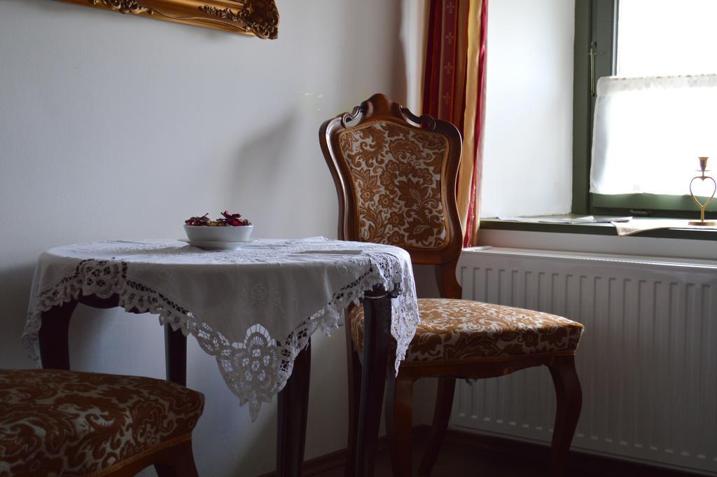 Edvy Malom Fogado Barokk Udvarhaz Pápa Dış mekan fotoğraf
